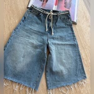 Zara Women’s Light Blue Denim Shorts